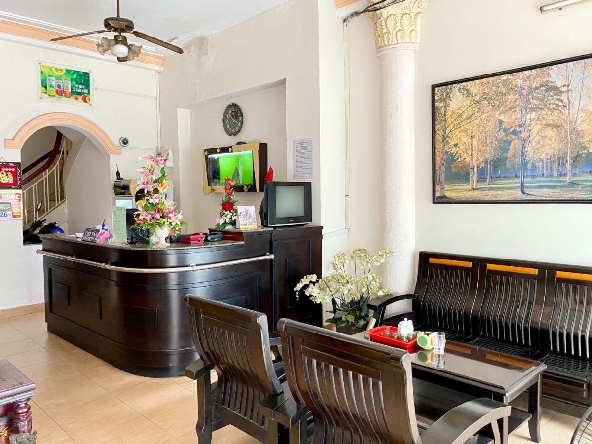 Bau Cat Hotel Thành Pho Ho Chí Minh Esterno foto
